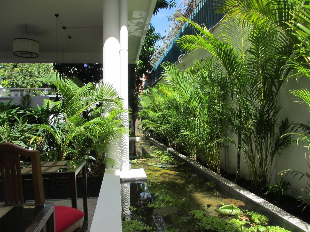 Villa De La Paix Boutique Hotel & Spa Phnom Penh Exterior foto