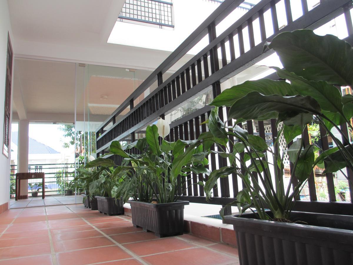 Villa De La Paix Boutique Hotel & Spa Phnom Penh Exterior foto