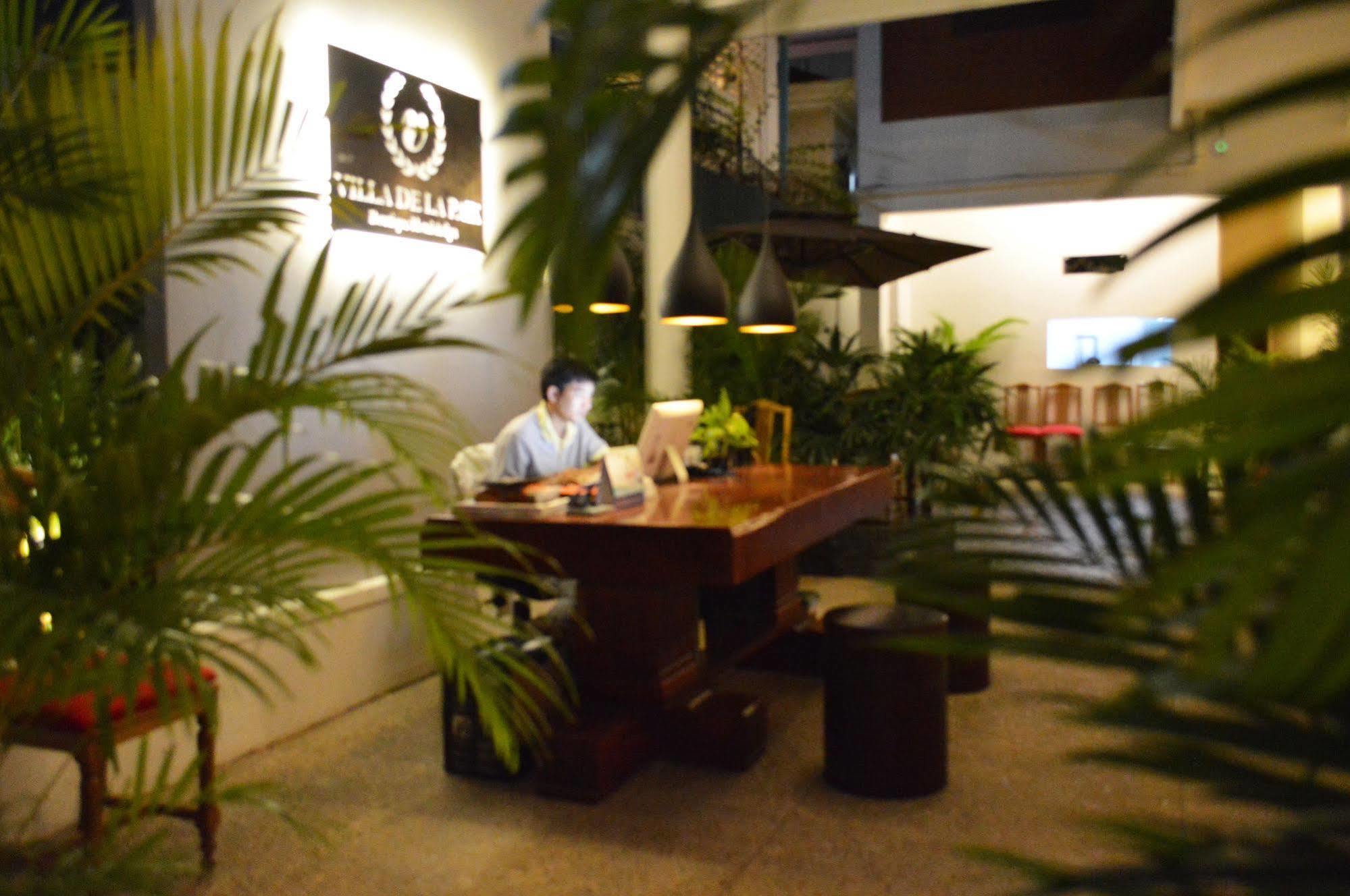 Villa De La Paix Boutique Hotel & Spa Phnom Penh Exterior foto