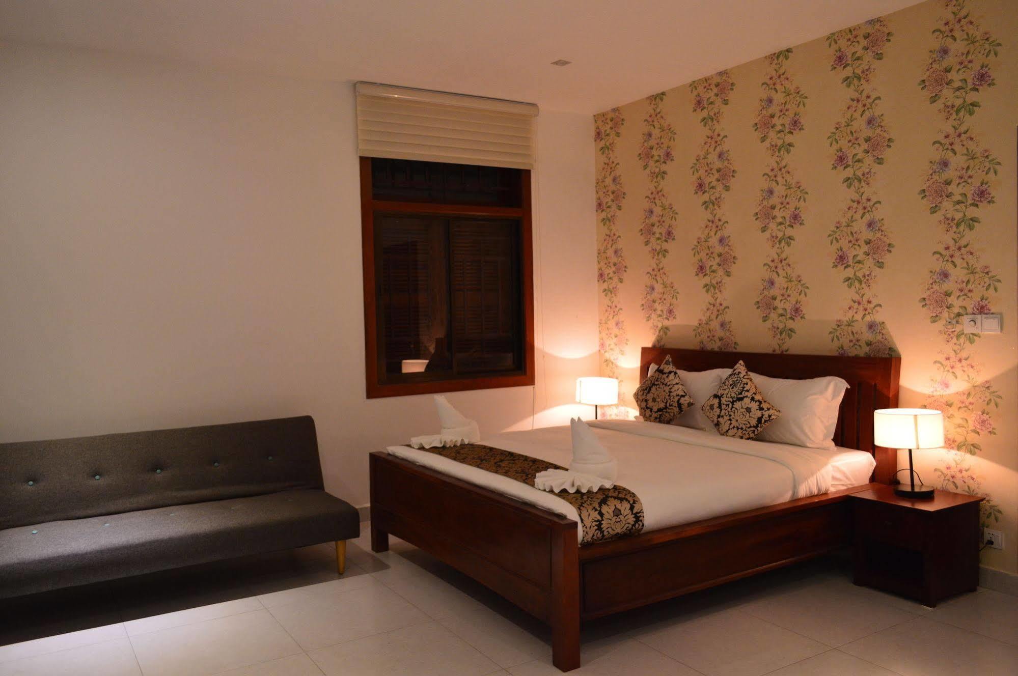 Villa De La Paix Boutique Hotel & Spa Phnom Penh Exterior foto