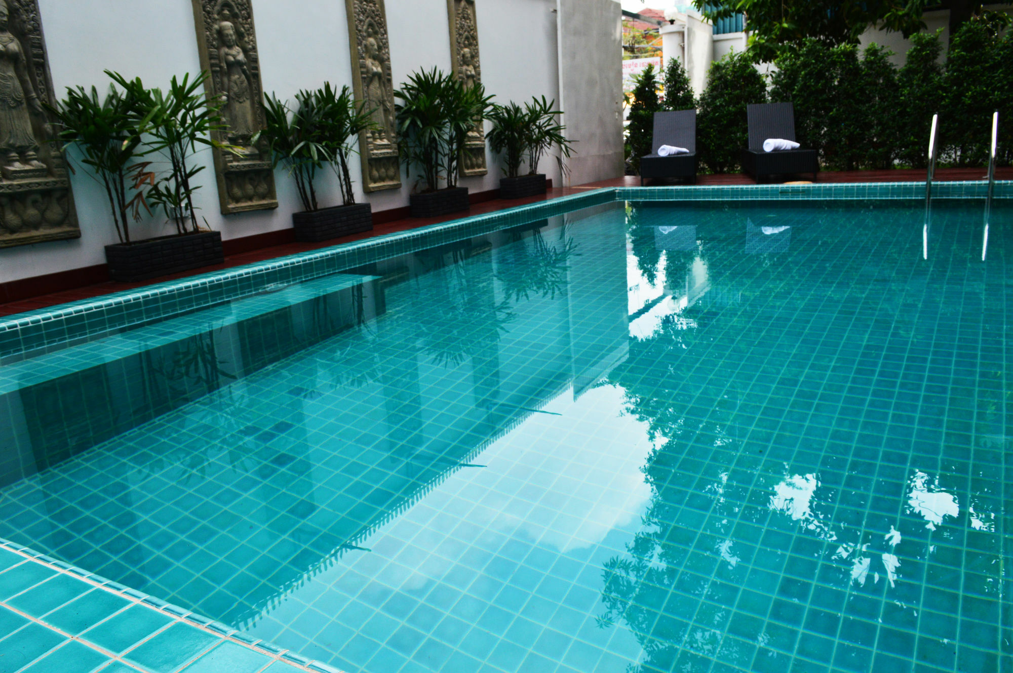 Villa De La Paix Boutique Hotel & Spa Phnom Penh Exterior foto